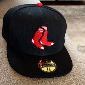 Red Socks New Era Hat Fitted size 7-3/8 brand new